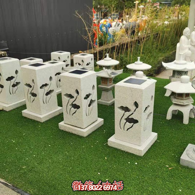 陽(yáng)光荷花園燈籠