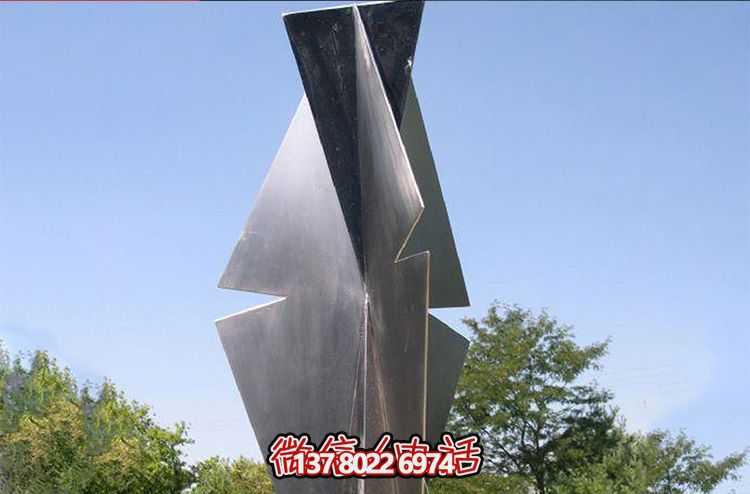 不銹鋼雕塑景觀，點(diǎn)綴學(xué)校、公園環(huán)境