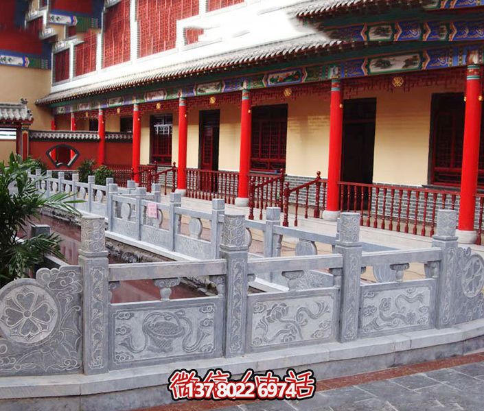 游覽大理，感受古老石欄桿的魅力