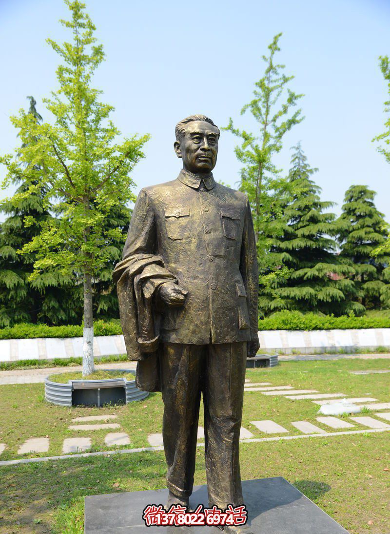 紀(jì)念周恩來偉人雕塑，緬懷歷史，見證輝煌
