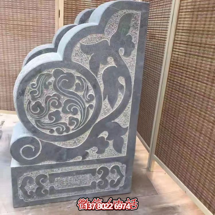 傳統(tǒng)石刻抱鼓，點(diǎn)綴仿古庭院