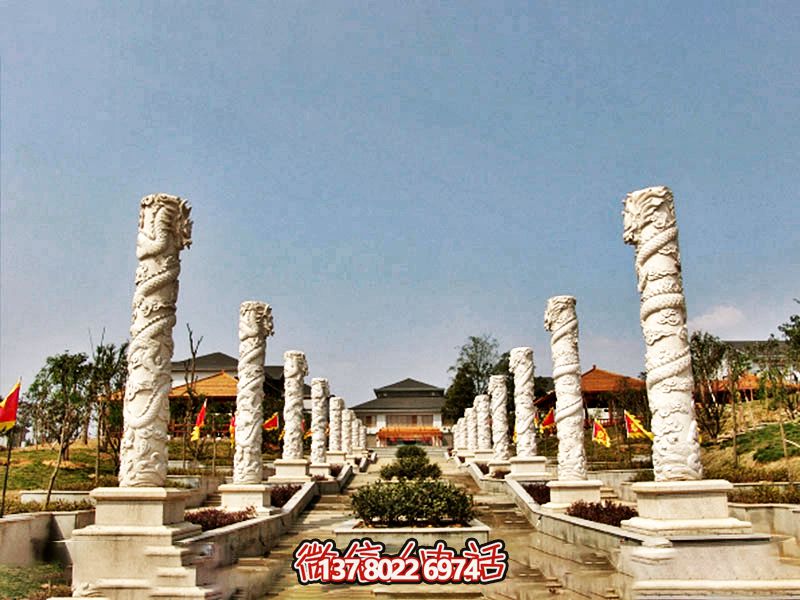 傳統(tǒng)工藝石雕龍柱，傳承古老文化
