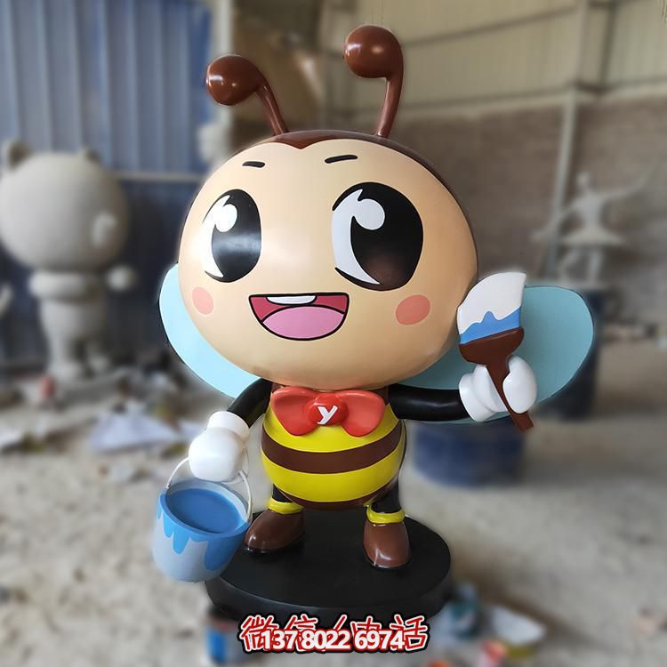 蜜蜂玻璃鋼雕塑，為你的戶外園林景觀增添卡通風(fēng)采