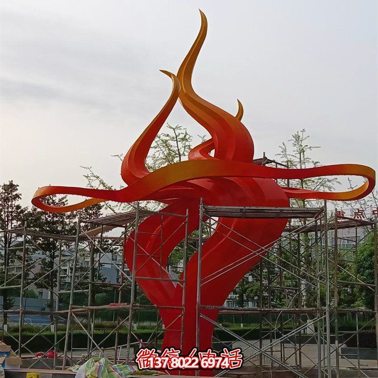 創(chuàng)意景觀不銹鋼雕塑擺件，點亮小區(qū)別墅美景