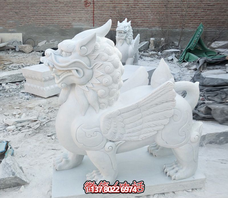 創(chuàng)意漢白玉獨(dú)角獸石雕