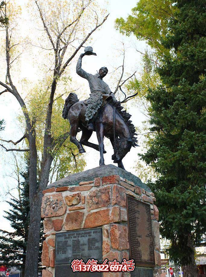 少數(shù)民族銅鑄雕塑景觀(guān)——緬懷民族歷史