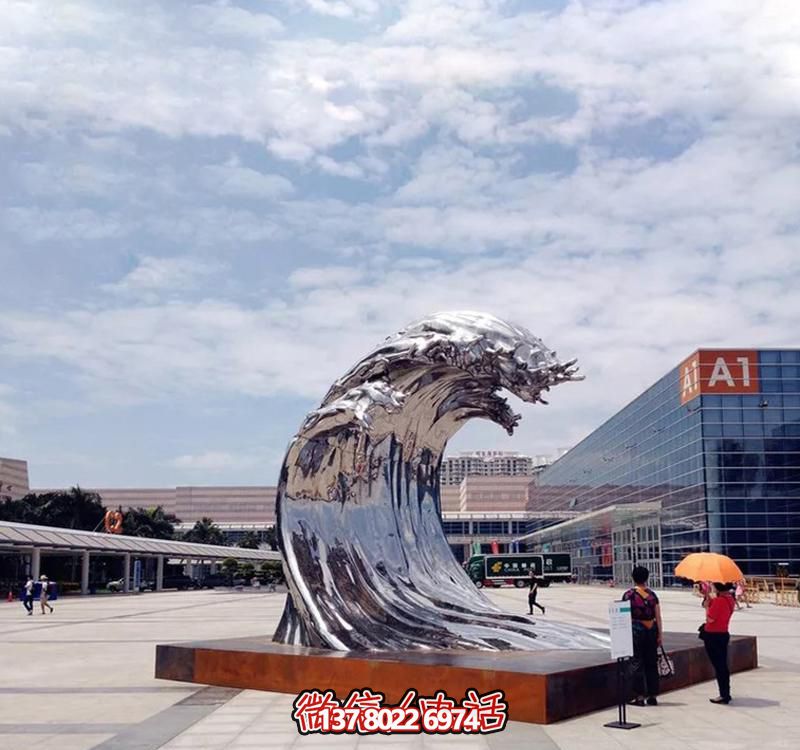 不銹鋼翻滾海浪雕塑，打造精美戶外廣場