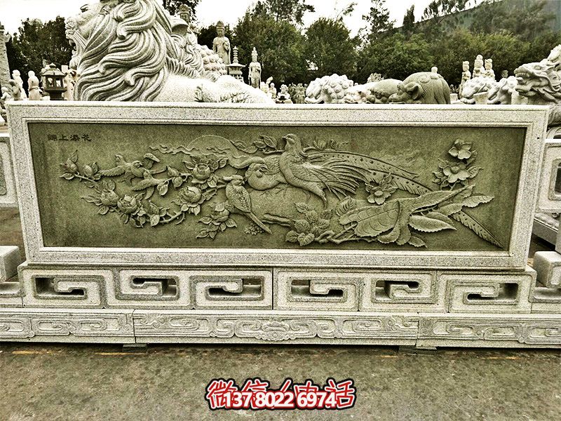 大理石綠浮雕欄桿，為景區(qū)裝飾錦上添花