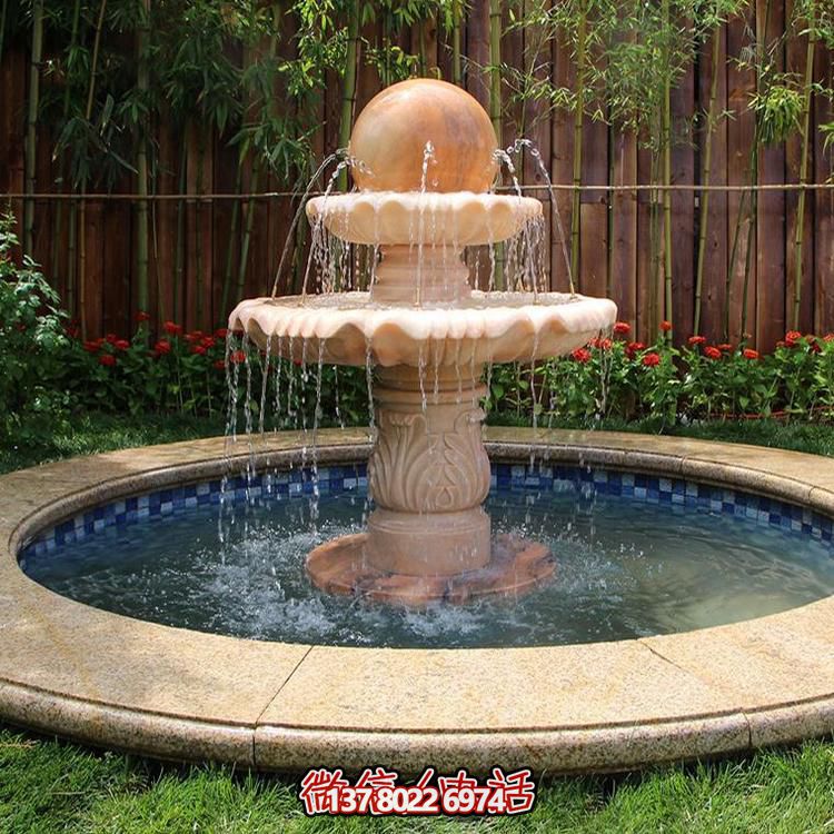 晚霞之紅，流水之?dāng)[件，噴泉之雕塑