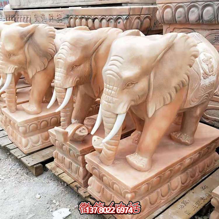 紅晚霞，石雕大象雕塑，點(diǎn)綴庭院空間