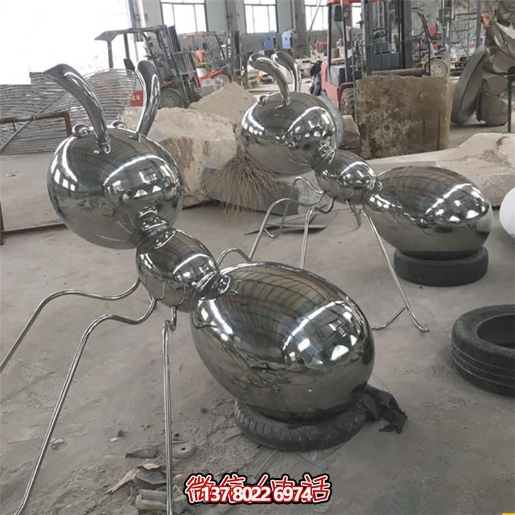 不銹鋼動物雕塑，點綴公園景觀