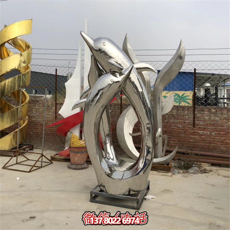精美不銹鋼海豚雕塑，為您的戶外廣場(chǎng)增添水景鏡面美感