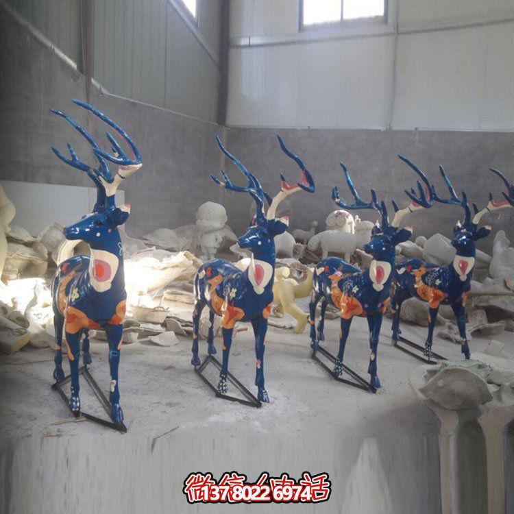 玻璃鋼梅花鹿彩繪擺件，把園林景觀裝點出夢幻色彩