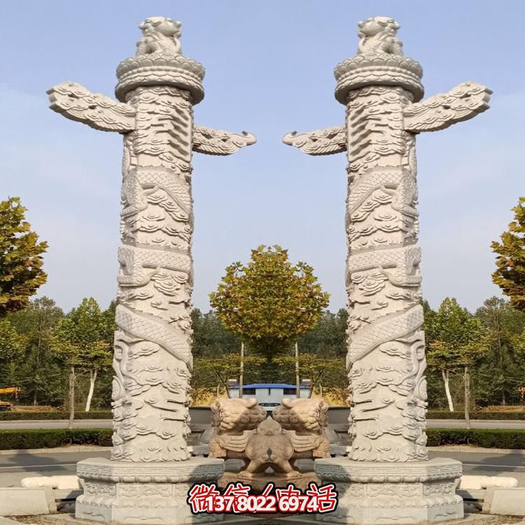 精美大理石手工雕刻龍紋華表雕塑，點(diǎn)綴廣場美景