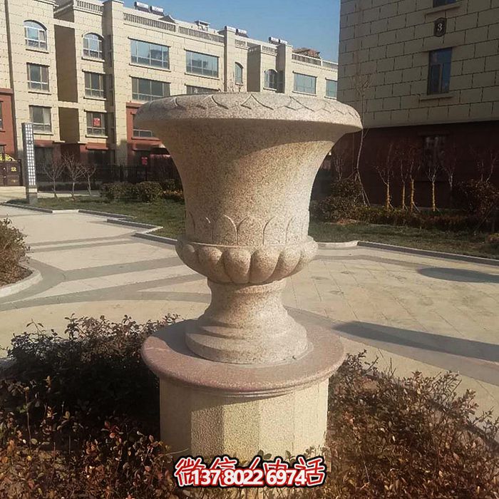 歐式裝飾石雕花盆，讓您的小區(qū)更添靚麗