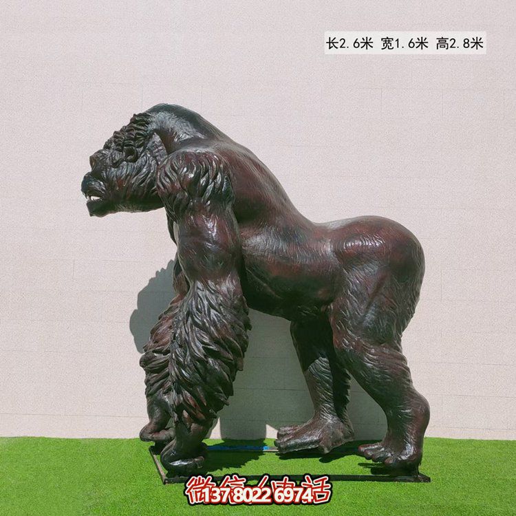 玻璃鋼仿真大猩猩動物雕塑，點綴游樂園游樂擺放