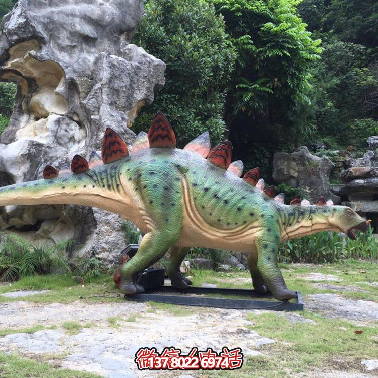 劍齒龍，玻璃鋼仿真恐龍仿生雕塑